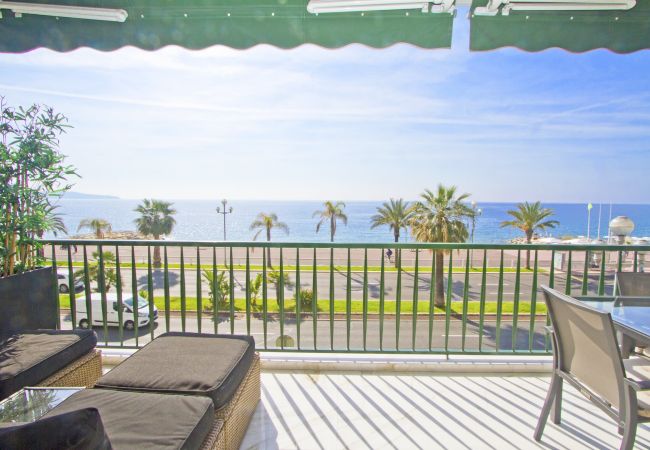Apartment in Nice - Luxury Flat Beachfront Nice Apartment in Nice - Luxury Flat Beachfront Nice