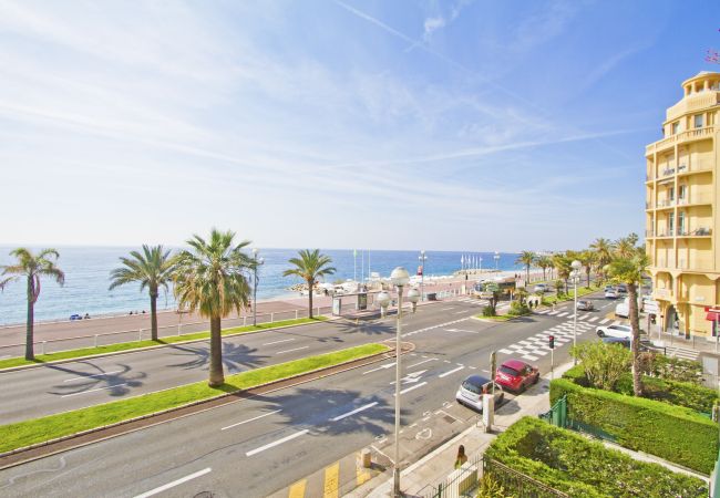 Apartment in Nice - Luxury Flat Beachfront Nice Apartment in Nice - Luxury Flat Beachfront Nice