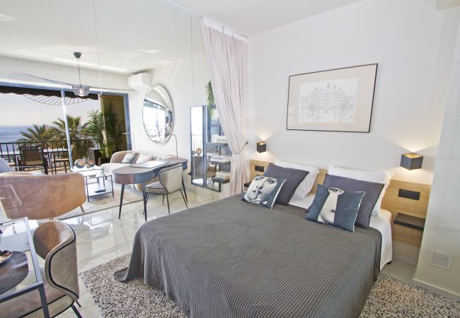 Apartment in Nice - Luxury Flat Beachfront Nice Apartment in Nice - Luxury Flat Beachfront Nice