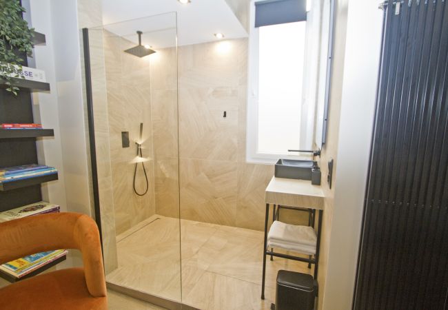 Apartment in Nice - Luxury Flat Beachfront Nice Apartment in Nice - Luxury Flat Beachfront Nice