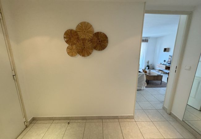 Apartment in Nice - Elegant Apartment with Sea View and Swimming pool Apartment in Nice - Elegant Apartment with Sea View and Swimming pool