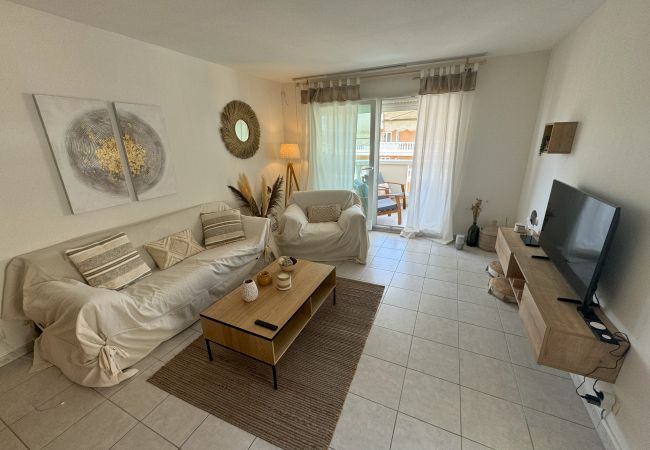 Apartment in Nice - Elegant Apartment with Sea View and Swimming pool Apartment in Nice - Elegant Apartment with Sea View and Swimming pool