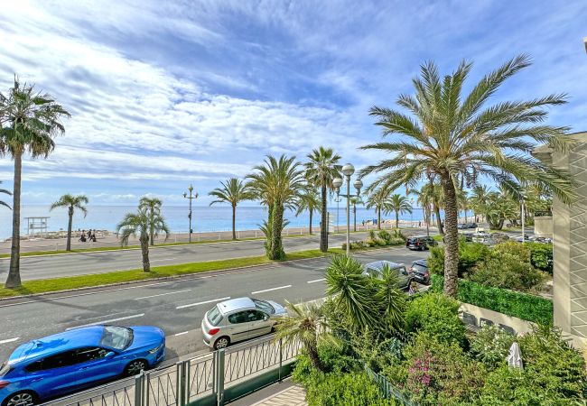 Apartment in Nice - Gorgeous Oceanfront Apartment Promenade Apartment in Nice - Gorgeous Oceanfront Apartment Promenade
