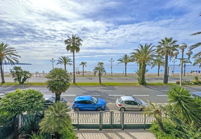 Apartment in Nice - Gorgeous Oceanfront Apartment Promenade Apartment in Nice - Gorgeous Oceanfront Apartment Promenade