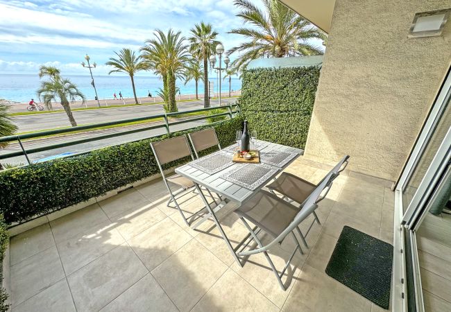 Apartment in Nice - Gorgeous Oceanfront Apartment Promenade Apartment in Nice - Gorgeous Oceanfront Apartment Promenade