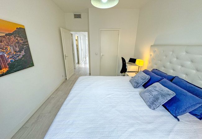 Apartment in Nice - Gorgeous Oceanfront Apartment Promenade Apartment in Nice - Gorgeous Oceanfront Apartment Promenade