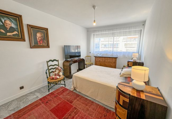 Apartment in Nice - Breathtaking Rooftop Experience on Promenade Apartment in Nice - Breathtaking Rooftop Experience on Promenade