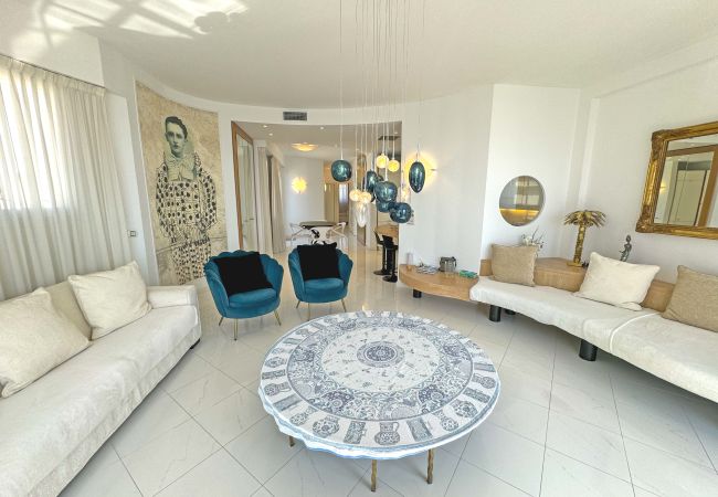 Apartment in Nice - Sea Front Penthouse Côte d'Azur Apartment in Nice - Sea Front Penthouse Côte d'Azur