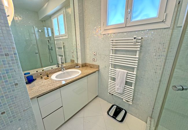 Apartment in Nice - Sea Front Penthouse Côte d'Azur Apartment in Nice - Sea Front Penthouse Côte d'Azur