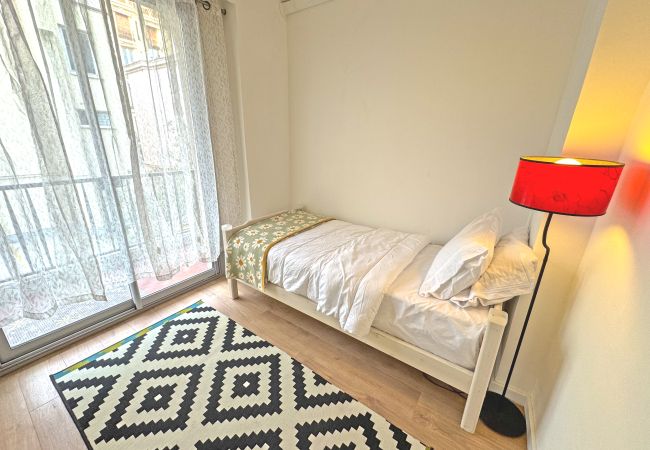 Apartment in Nice - Cosy Cariatides Condo Promenade Apartment in Nice - Cosy Cariatides Condo Promenade
