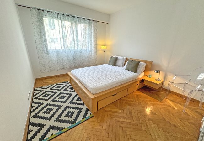 Apartment in Nice - Cosy Cariatides Condo Promenade Apartment in Nice - Cosy Cariatides Condo Promenade