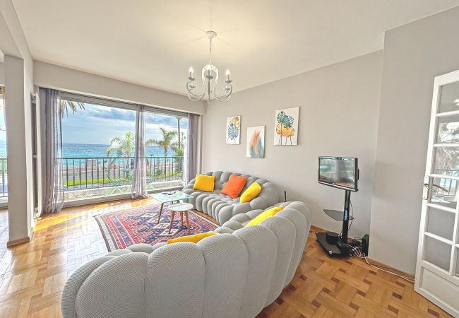 Apartment in Nice - Cosy Cariatides Condo Promenade Apartment in Nice - Cosy Cariatides Condo Promenade