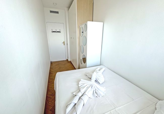 Apartment in Nice - Sea Front Holiday Saphir Apartment in Nice - Sea Front Holiday Saphir
