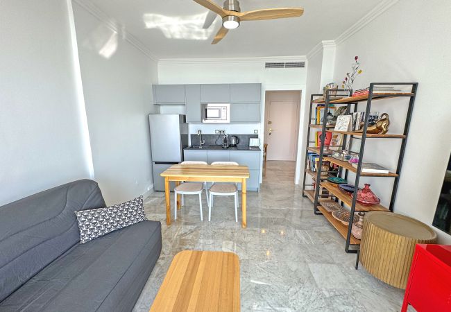 Apartment in Nice - Sea Front Holiday Saphir Apartment in Nice - Sea Front Holiday Saphir