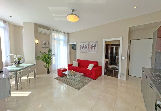 Apartment in Menton - City Center Carnot Menton Apartment in Menton - City Center Carnot Menton