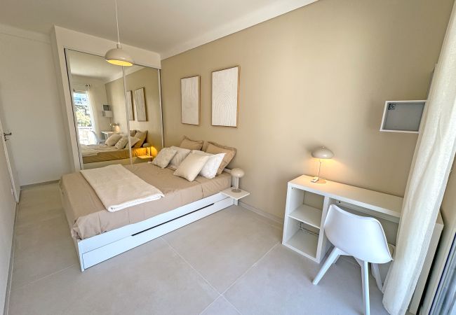 Apartment in Nice - Nice Seaview Loft Promenade Apartment in Nice - Nice Seaview Loft Promenade