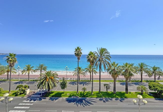 Apartment in Nice - Nice Seaview Loft Promenade Apartment in Nice - Nice Seaview Loft Promenade