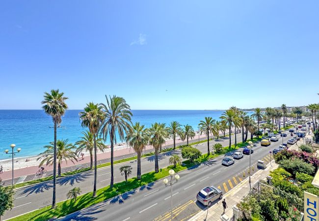 Apartment in Nice - Nice Seaview Loft Promenade Apartment in Nice - Nice Seaview Loft Promenade
