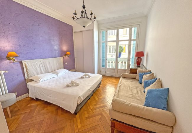 Apartment in Nice - Belle Époque Azur Promenade Nice Apartment in Nice - Belle Époque Azur Promenade Nice