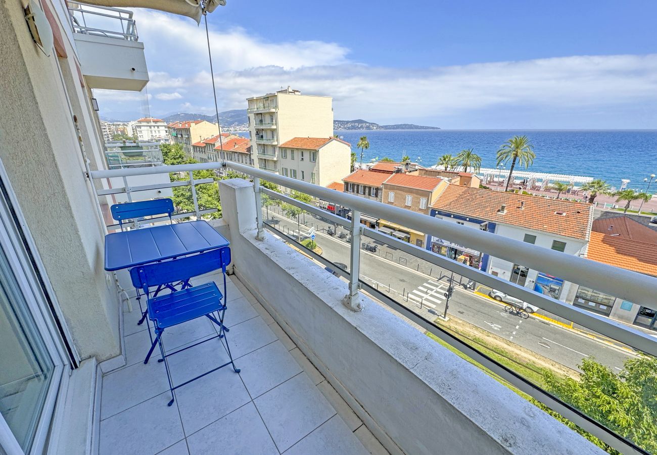 Apartment in Nice - Villa Melrose – Sea View Retreat Close to Beach