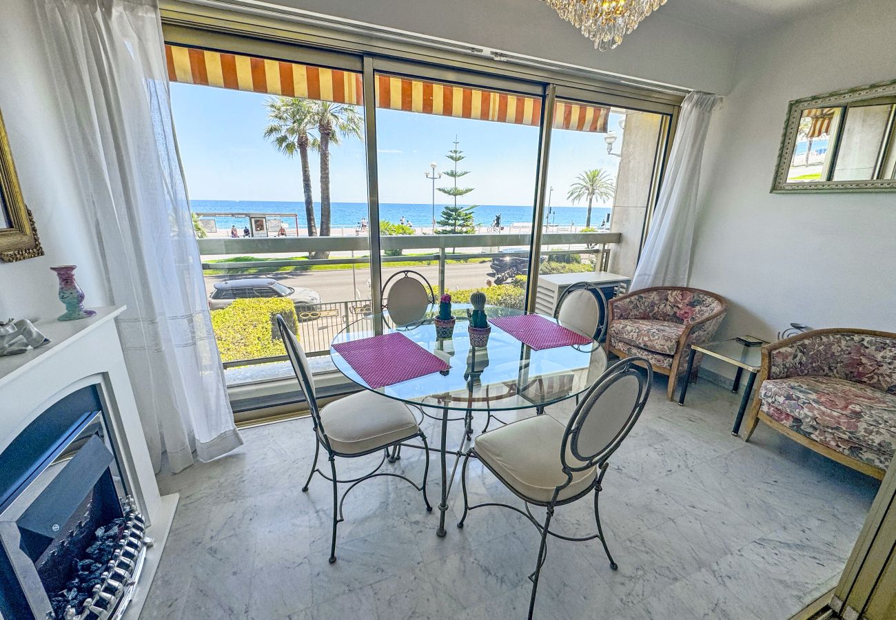 Studio in Nice - Sea Front Pearl Promenade Nice France