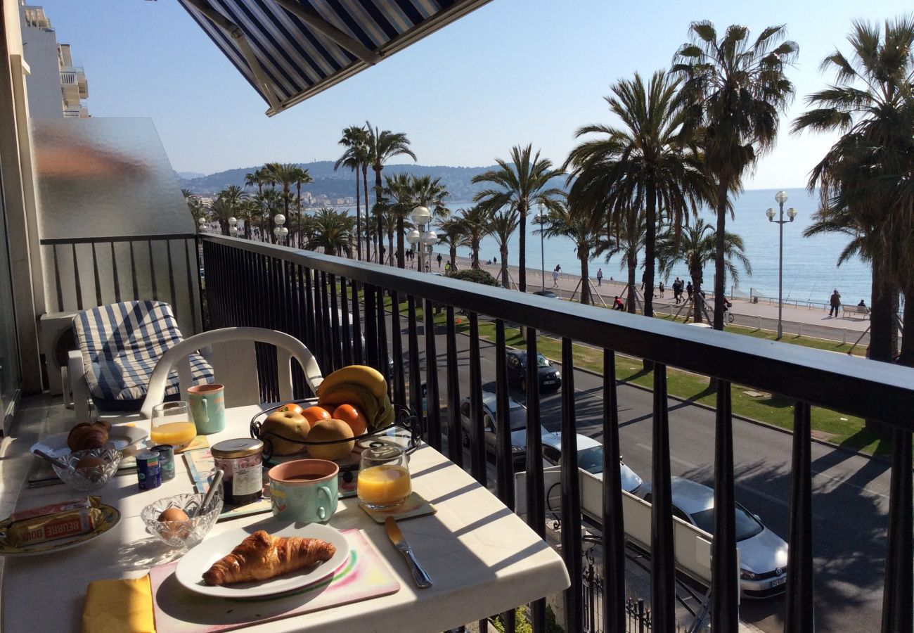 Appartement à Nice - CARIATIDES PROMENADE SEA VIEW