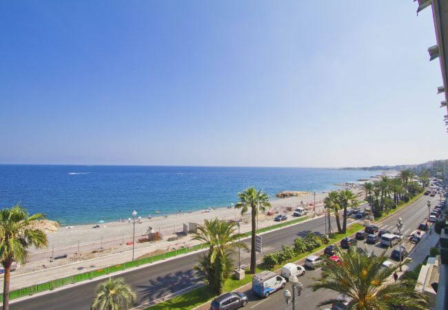 Appartement à Nice - BEACHSIDE SUITE PANORAMIC PROMENADE Appartement à Nice - BEACHSIDE SUITE PANORAMIC PROMENADE
