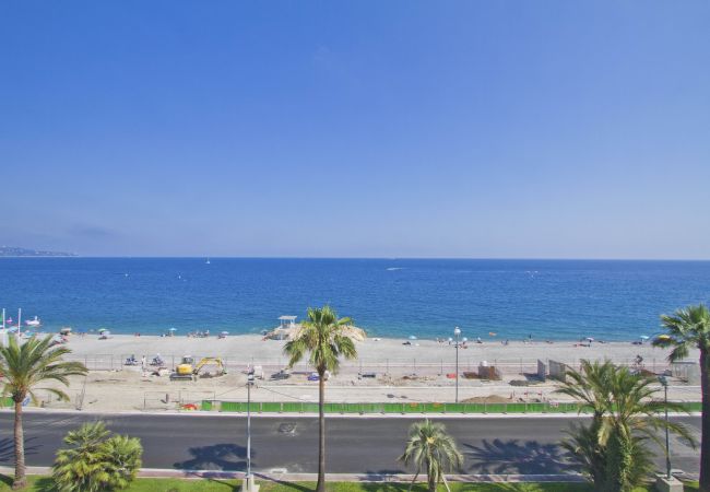 Appartement à Nice - BEACHSIDE SUITE PANORAMIC PROMENADE Appartement à Nice - BEACHSIDE SUITE PANORAMIC PROMENADE