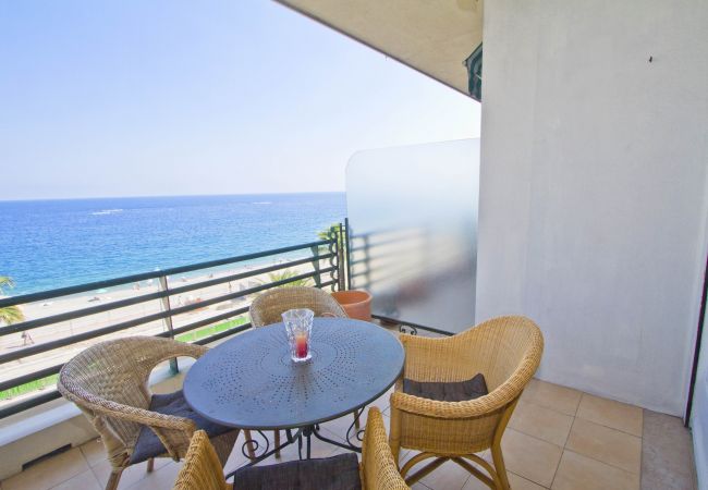 Appartement à Nice - BEACHSIDE SUITE PANORAMIC PROMENADE Appartement à Nice - BEACHSIDE SUITE PANORAMIC PROMENADE