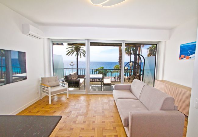Studio à Nice - Luxury sea front suite Promenade Studio à Nice - Luxury sea front suite Promenade
