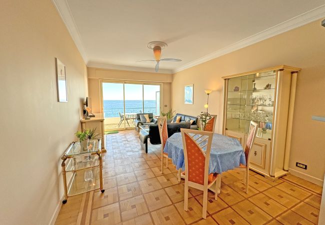 Appartement à Nice - Cosy Sea Front Apartment Nice France Appartement à Nice - Cosy Sea Front Apartment Nice France