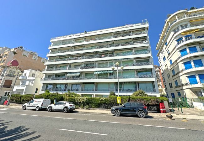 Appartement à Nice - Sea Front Holiday Saphir Appartement à Nice - Sea Front Holiday Saphir