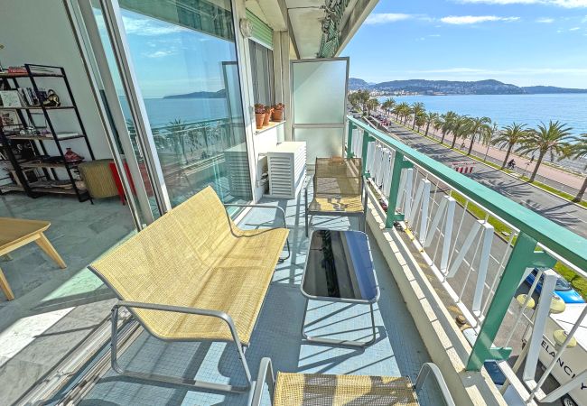Appartement à Nice - Sea Front Holiday Saphir Appartement à Nice - Sea Front Holiday Saphir
