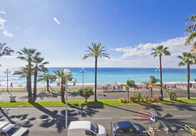Апартаменты на Nice - CARIATIDES PROMENADE SEA VIEW Апартаменты на Nice - CARIATIDES PROMENADE SEA VIEW