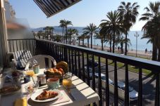 Апартаменты на Ницца / Nice - CARIATIDES PROMENADE SEA VIEW