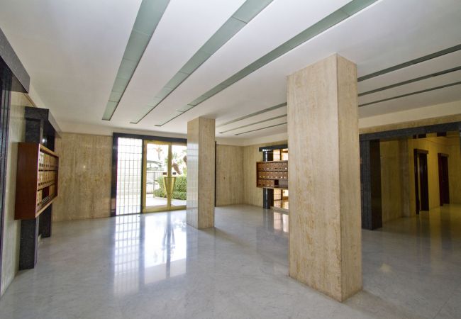 Апартаменты на Nice - ORIENT & SEA Апартаменты на Nice - ORIENT & SEA