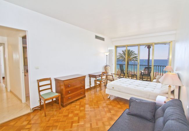 Апартаменты на Nice - ORIENT & SEA Апартаменты на Nice - ORIENT & SEA