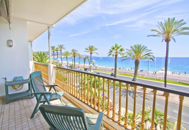 Апартаменты на Nice - ORIENT & SEA Апартаменты на Nice - ORIENT & SEA