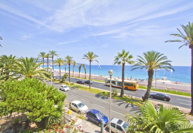 Апартаменты на Nice - ORIENT & SEA Апартаменты на Nice - ORIENT & SEA