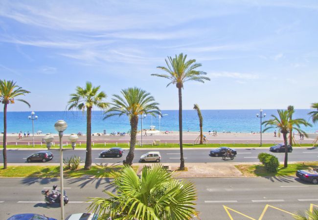 Апартаменты на Nice - ORIENT & SEA Апартаменты на Nice - ORIENT & SEA