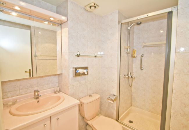 Апартаменты на Nice - ORIENT & SEA Апартаменты на Nice - ORIENT & SEA