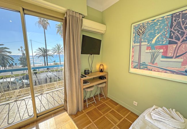 Квартира-студия на Nice - SUFFREN BEACH Квартира-студия на Nice - SUFFREN BEACH