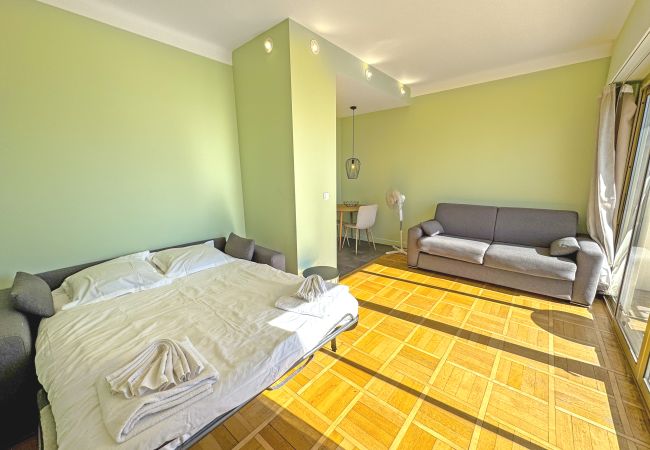 Квартира-студия на Nice - SUFFREN BEACH Квартира-студия на Nice - SUFFREN BEACH