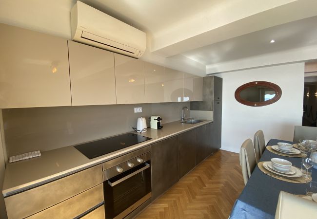 Апартаменты на Nice - OLD TOWN PANORAMIC Апартаменты на Nice - OLD TOWN PANORAMIC