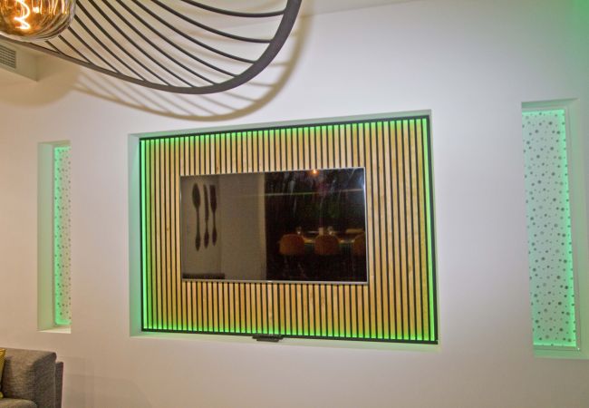 Апартаменты на Nice - LUXURY GARDEN JACUZZI PROMENADE Апартаменты на Nice - LUXURY GARDEN JACUZZI PROMENADE