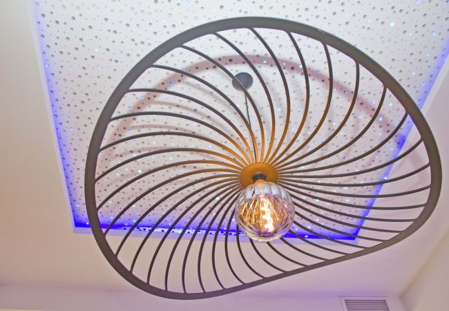 Апартаменты на Nice - LUXURY GARDEN JACUZZI PROMENADE Апартаменты на Nice - LUXURY GARDEN JACUZZI PROMENADE