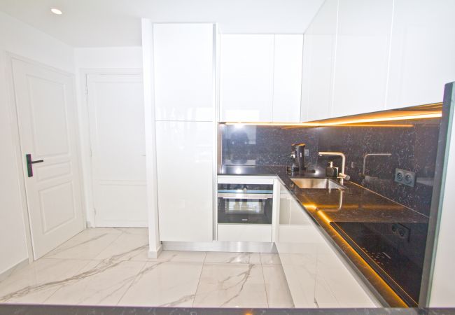 Квартира-студия на Nice - Luxury sea front suite Promenade Квартира-студия на Nice - Luxury sea front suite Promenade