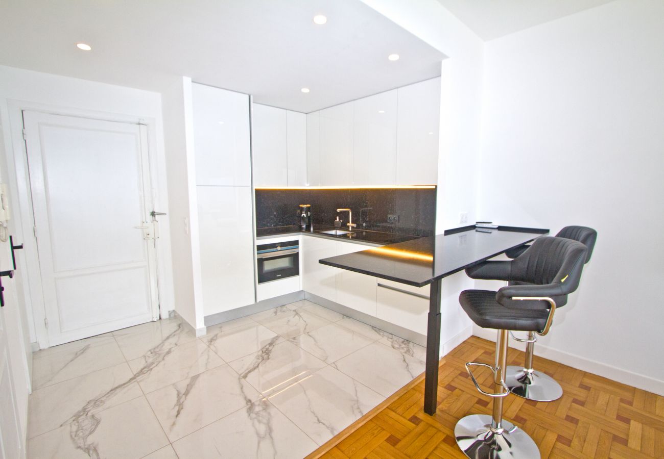 Квартира-студия на Ницца / Nice - Luxury sea front suite Promenade Квартира-студия на Ницца / Nice - Luxury sea front suite Promenade