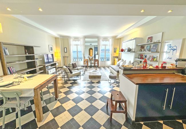 Апартаменты на Nice - Exceptional Sea Front Suite Nice France Апартаменты на Nice - Exceptional Sea Front Suite Nice France