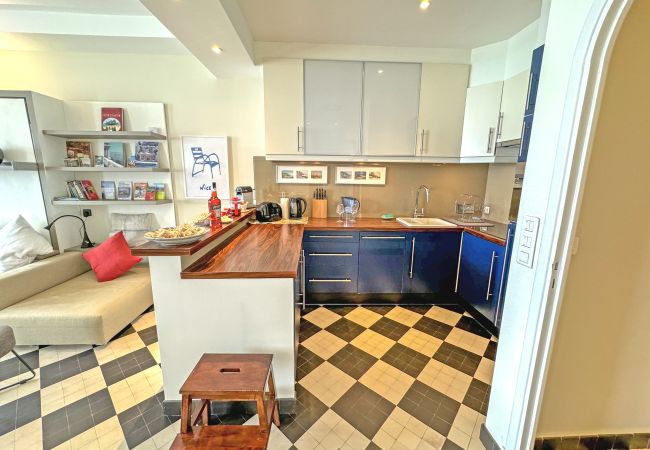Апартаменты на Nice - Exceptional Sea Front Suite Nice France Апартаменты на Nice - Exceptional Sea Front Suite Nice France
